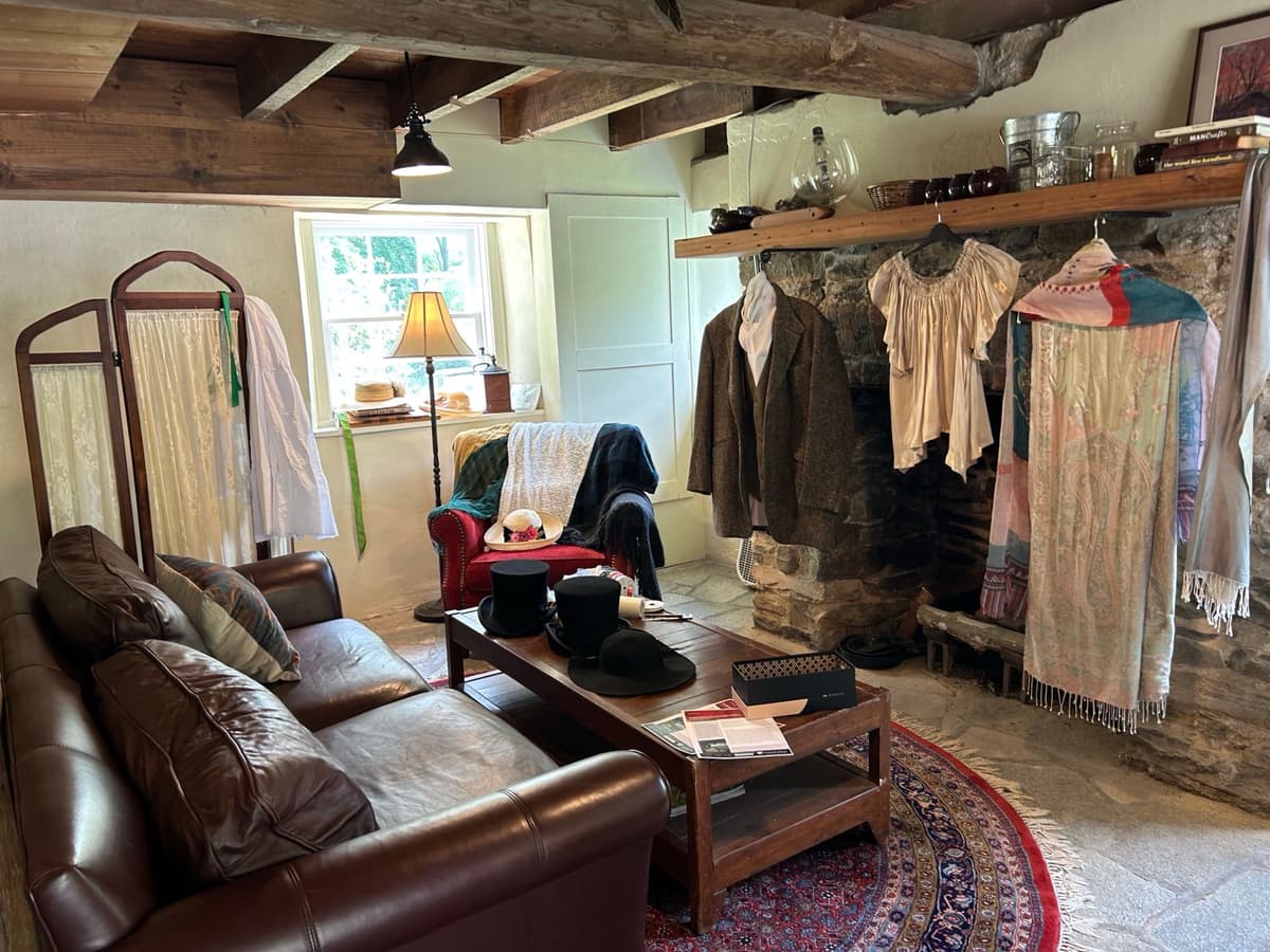 Period costume dress-up room